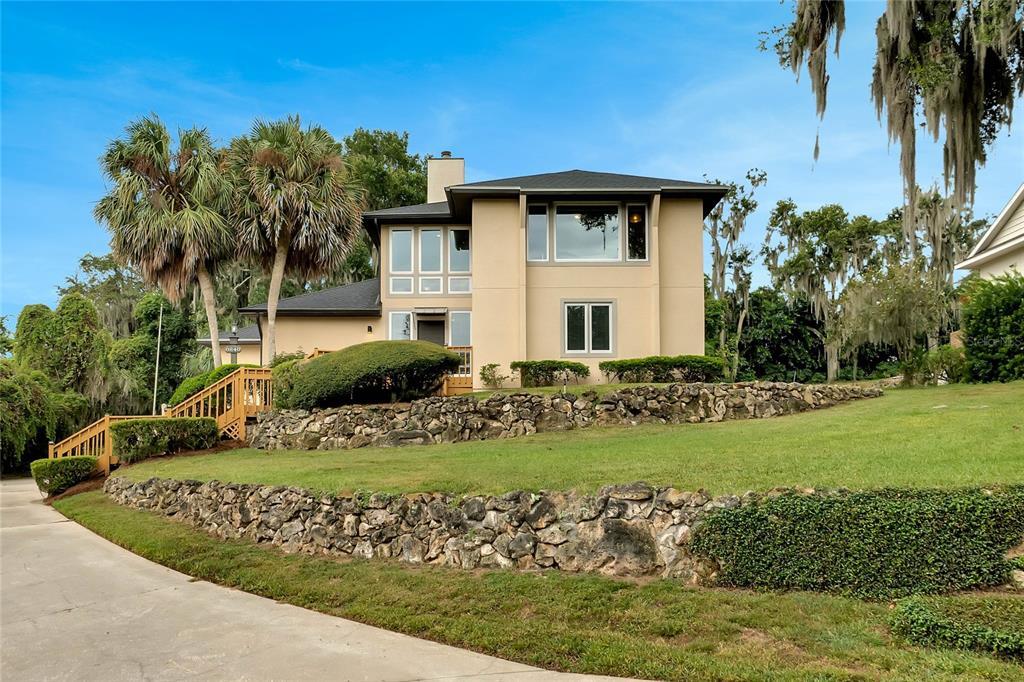 Property Photo: 6846 Lake View Drive FL 34797