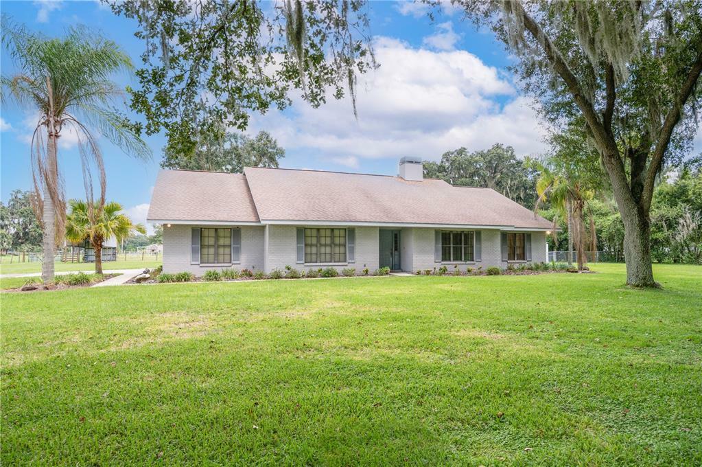 Property Photo:  4314 Cooper Road  FL 33565 