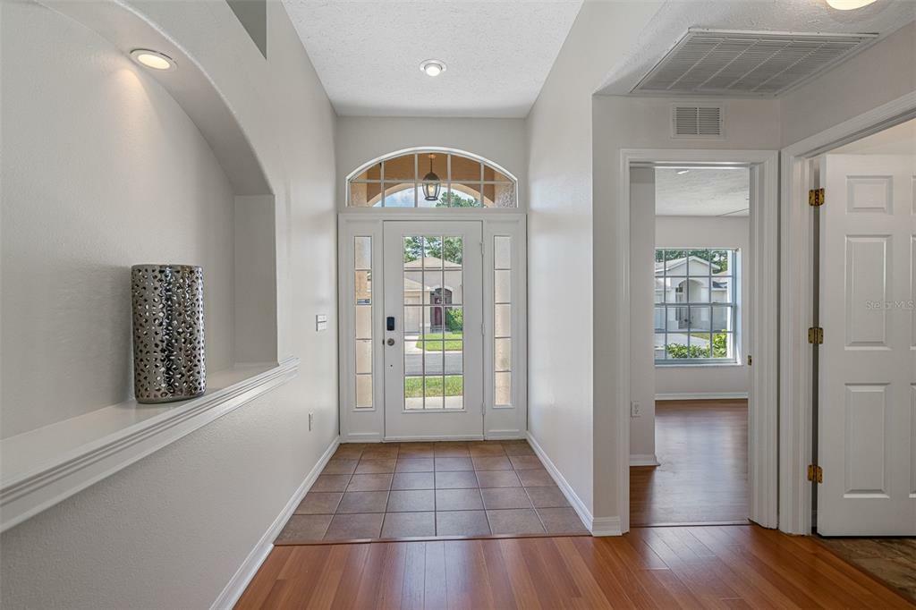 Property Photo: 7915 Floradora Drive FL 34654