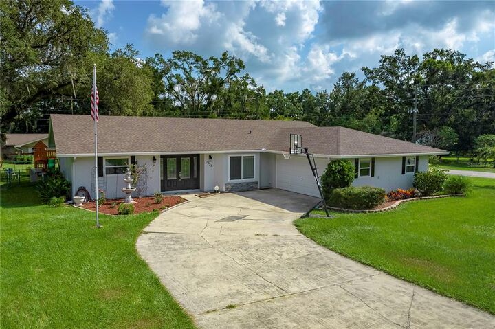 Property Photo: 3622 Dan Unie Lane FL 33812