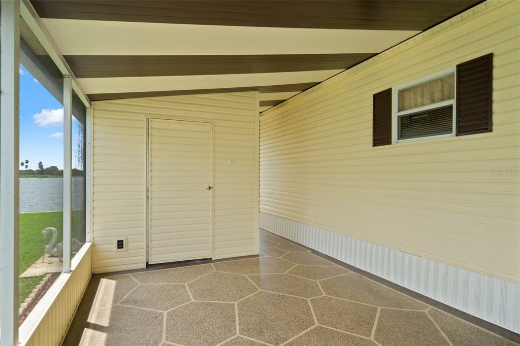 Property Photo:  3832 Bywater Drive  FL 34691 