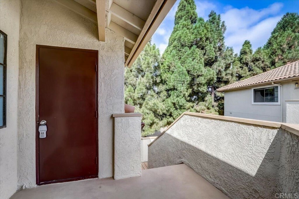 Property Photo:  3557 Paseo De Francisco 204  CA 92056 