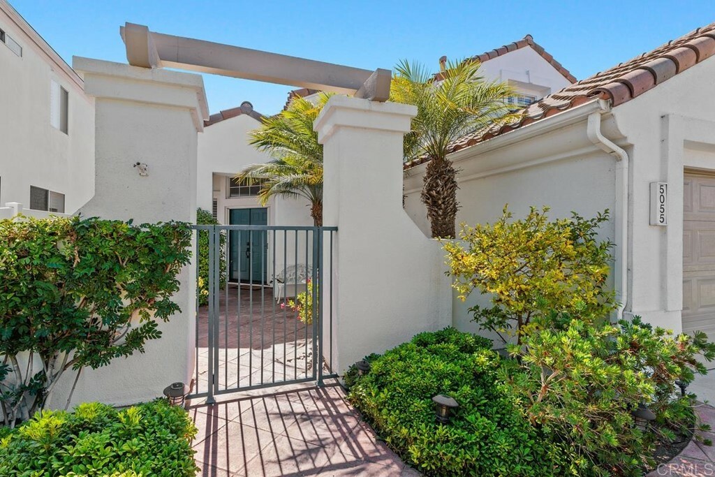 Property Photo: 5055 Dassia Way CA 92056