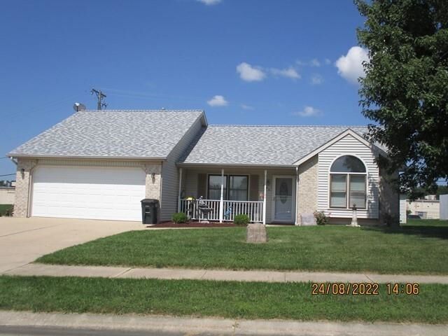Property Photo: 1505 Knoll Crest IN 46755