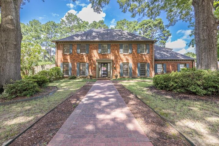 1481 Pine Shadows Dr  Memphis TN 38120 photo