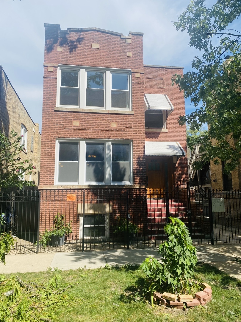 Property Photo:  4205 N Richmond Street G  IL 60618 