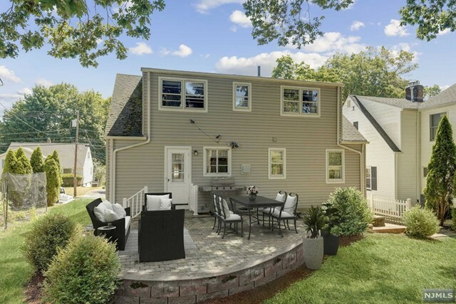 Property Photo:  34 South Ashby Avenue  NJ 07039 