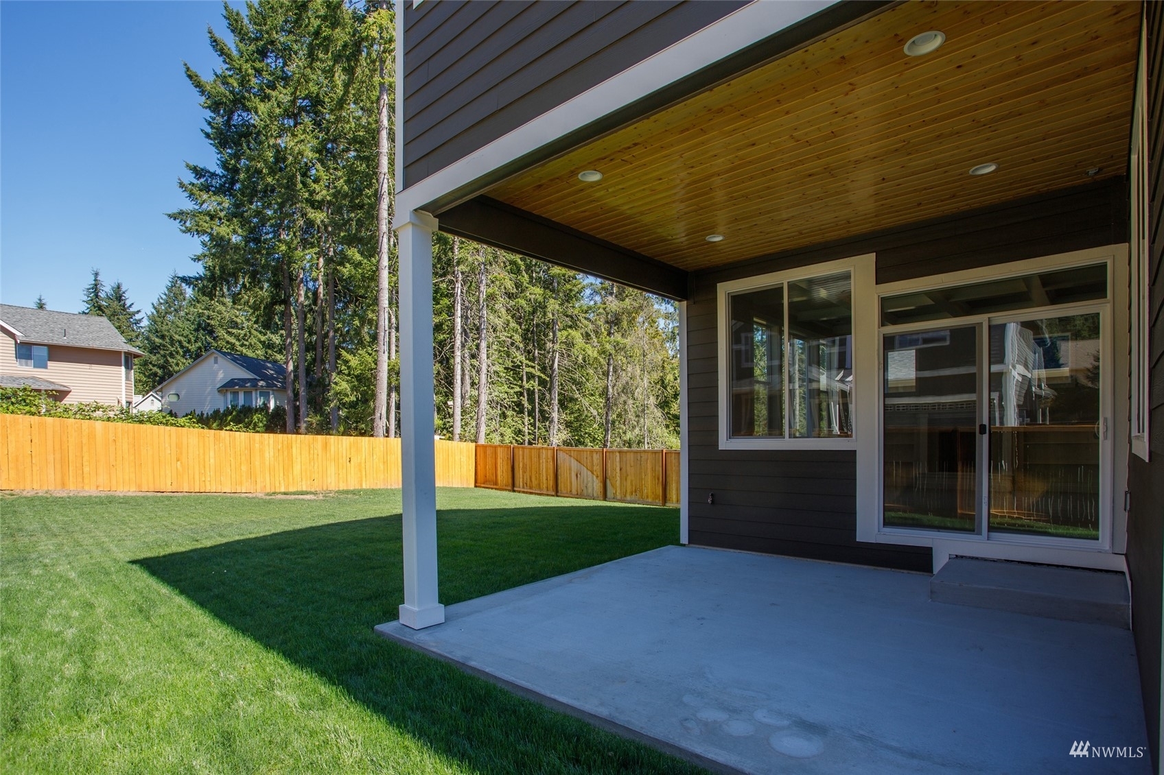 Property Photo: 1116 NW Searun Lane WA 98383
