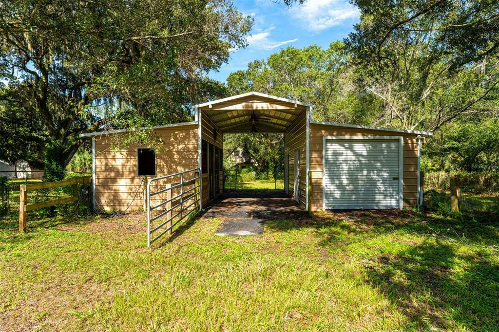 Property Photo:  3718 45th Street E  FL 34208 