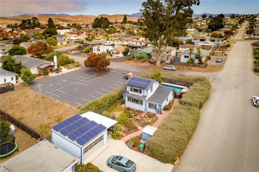 Property Photo:  595 Anchor Street  CA 93442 