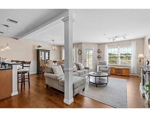 Property Photo:  15 Currier Street 2  MA 01913 