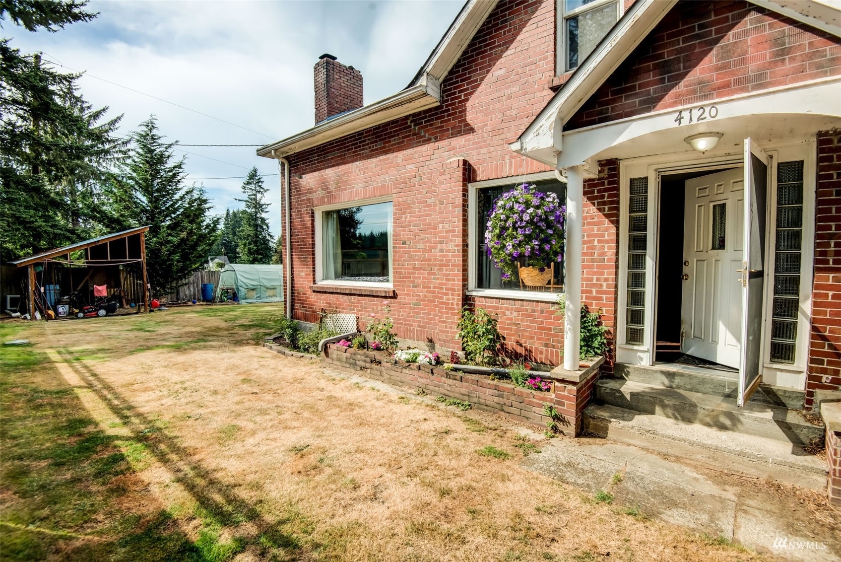 Property Photo:  4120 188th Court NE  WA 98223 