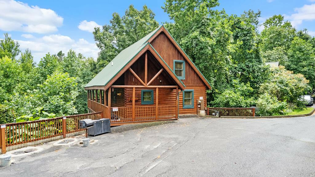 Property Photo: 707 Ridgewood Way TN 37863