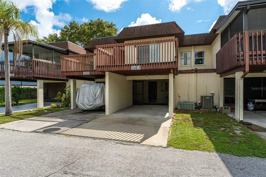 Property Photo:  3223 Ramblewood Drive N  FL 34237 