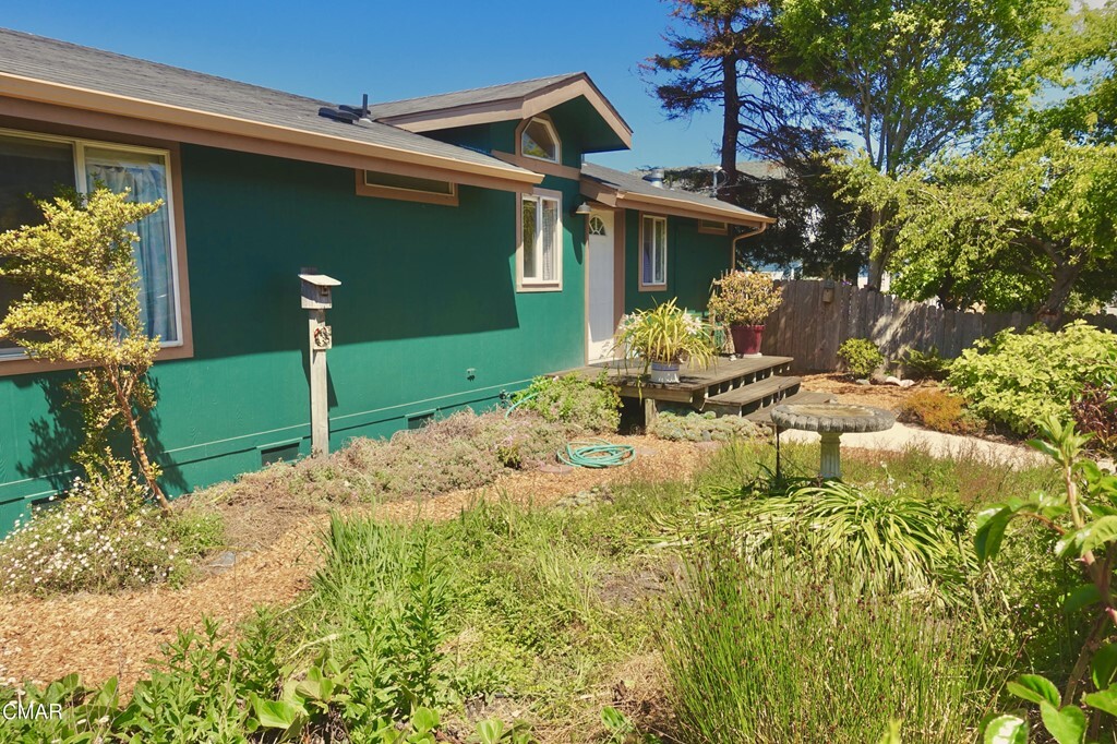 Property Photo: 175 Park Street CA 95437