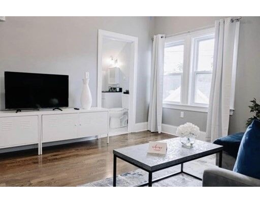 Property Photo:  60 Boylston St. 3  MA 02130 