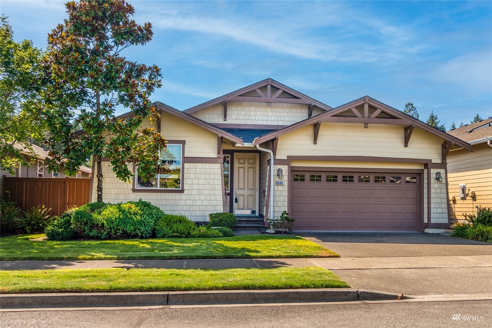 Property Photo: 8606 Bainbridge Loop NE WA 98516