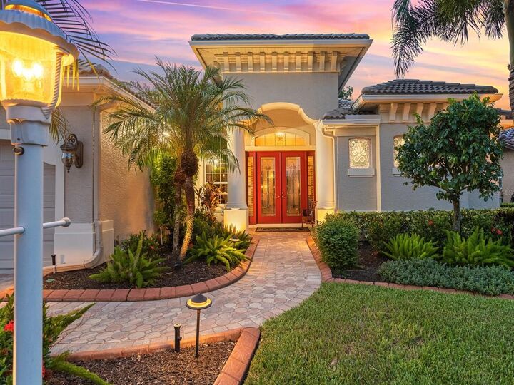 Property Photo: 8312 Championship Court FL 34202