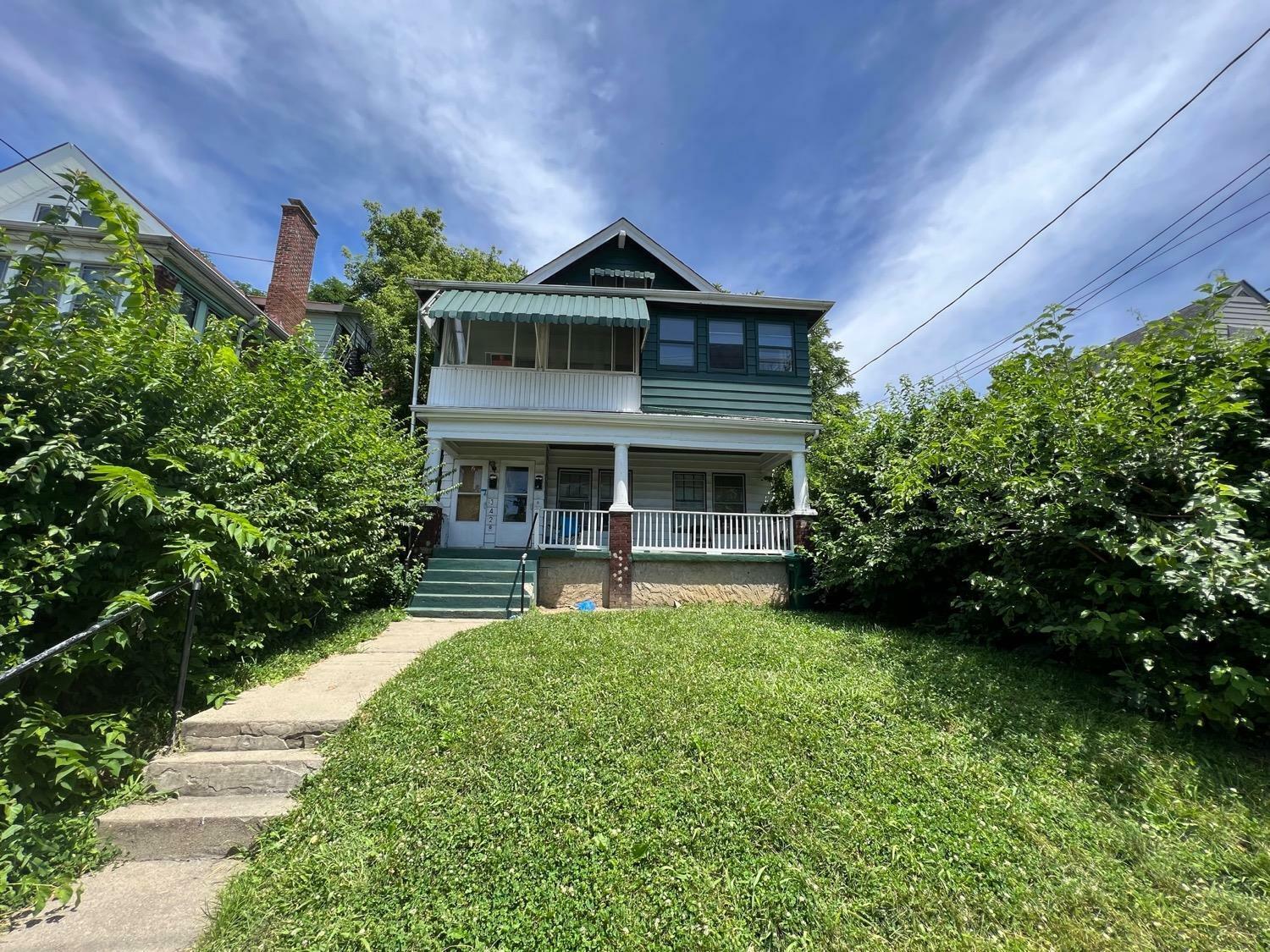 Property Photo: 3420 Woodburn Ave OH 45207