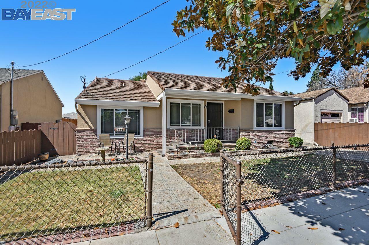 Property Photo:  683 Hutchings Drive  CA 94577-1333 