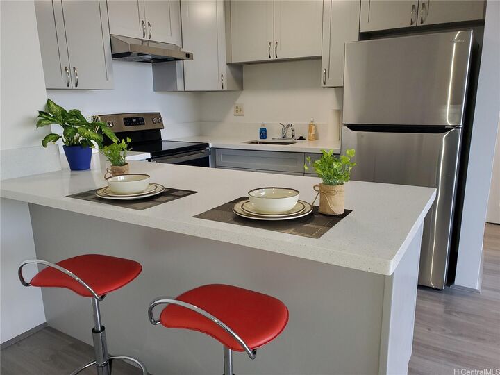 785 Kinau Street 302  Honolulu HI 96813 photo