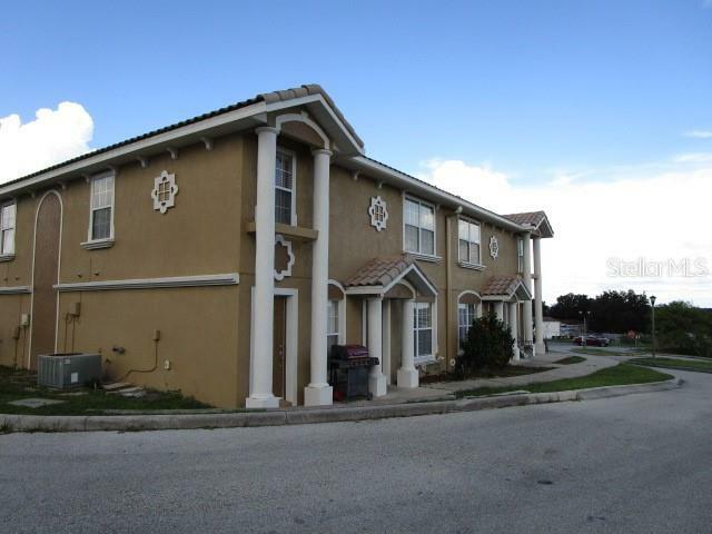 Property Photo:  121 Melissa Place  FL 33837 