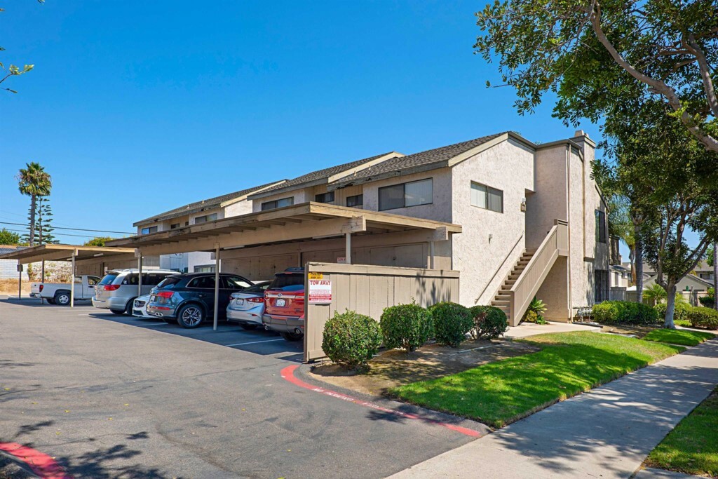 Property Photo: 2342 Grand Avenue CA 92109