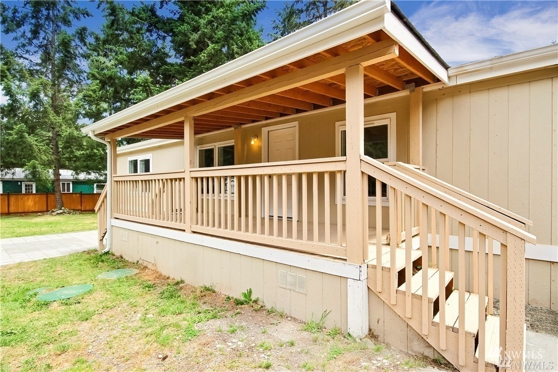 Property Photo: 13519 202nd Street SE 118 WA 98338