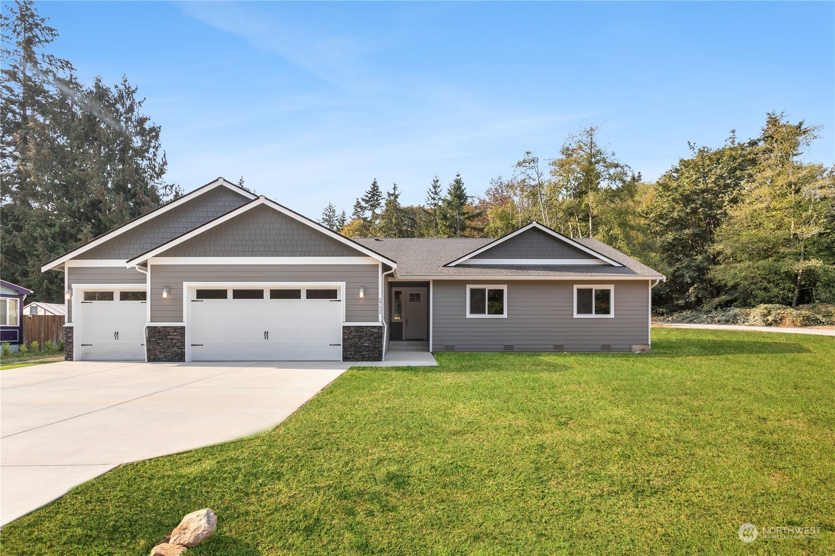 Property Photo:  2752 El Camano Street  WA 98282 