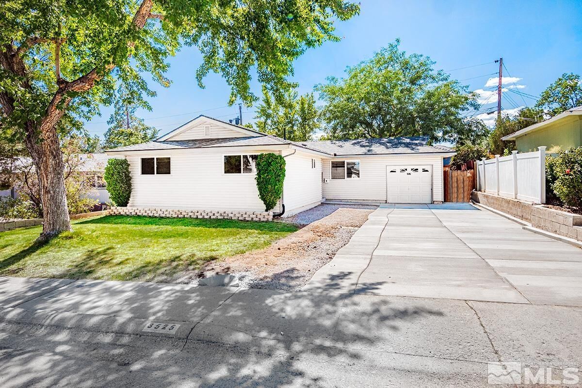 Property Photo:  3525 Yosemite Pl  NV 89503 