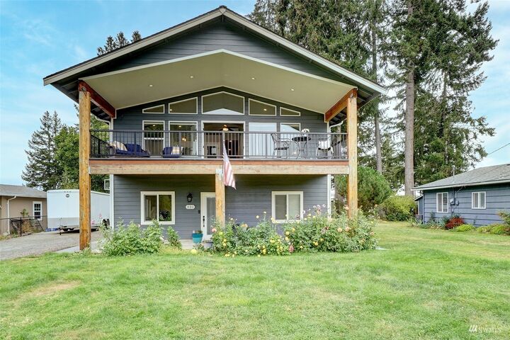 Property Photo:  331 E Treasure Island Drive  WA 98524 