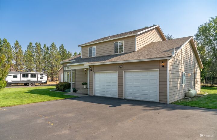 Property Photo: 46 Trail Ridge Drive WA 98841