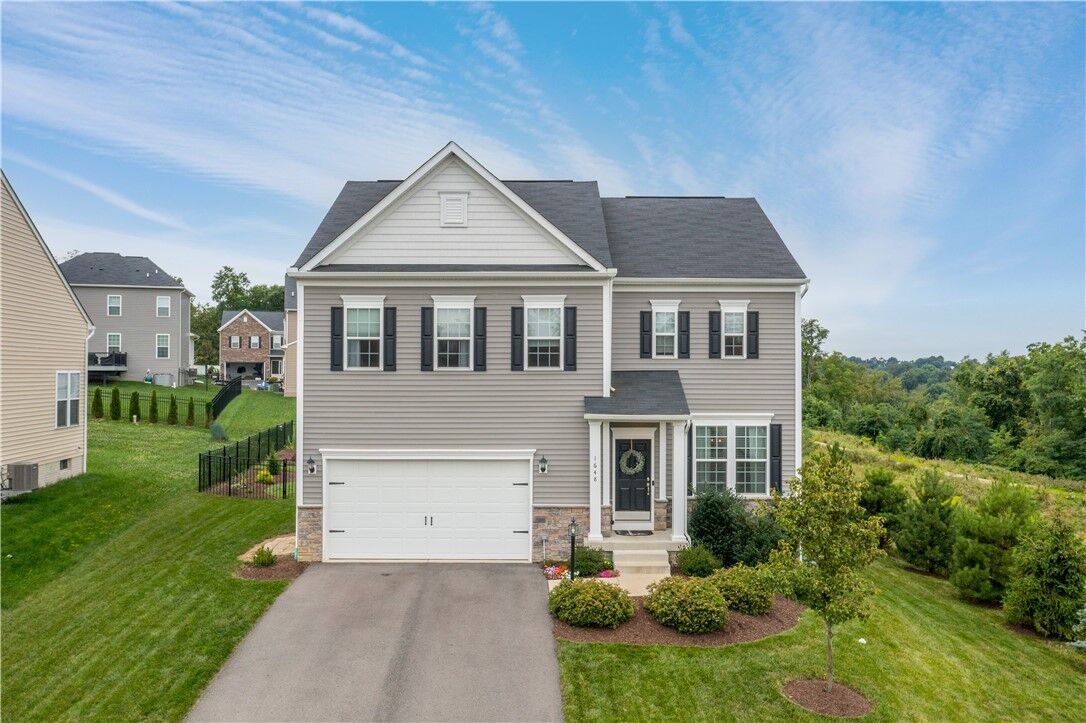 Property Photo:  1648 Holly Hill Dr  PA 15102 