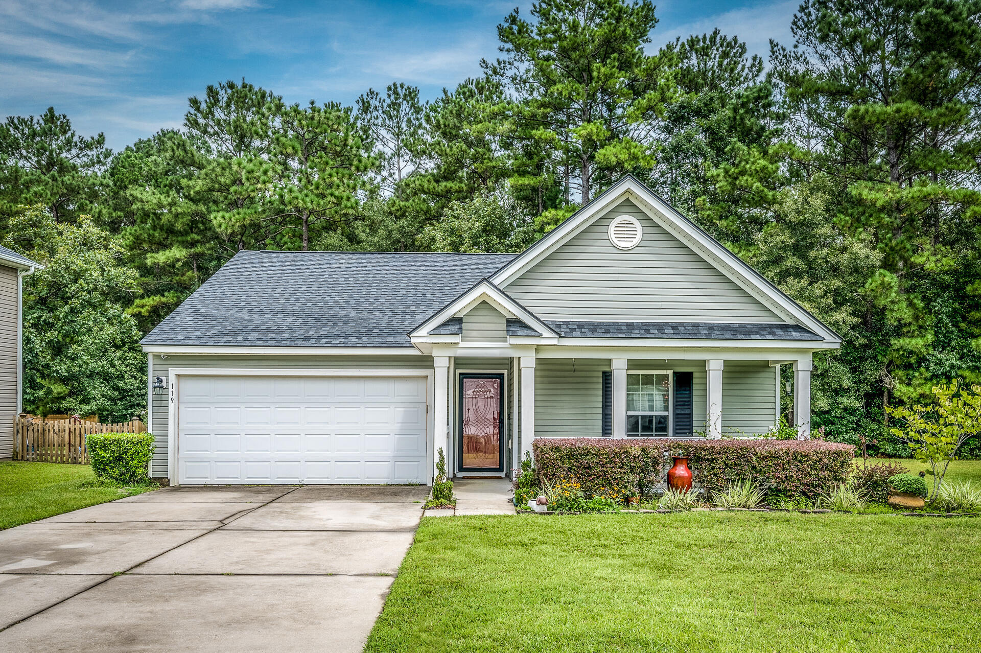 Property Photo: 119 Covey Court SC 29445