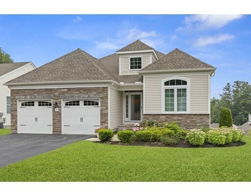 Property Photo: 3 Sierra Ct 3 MA 01844
