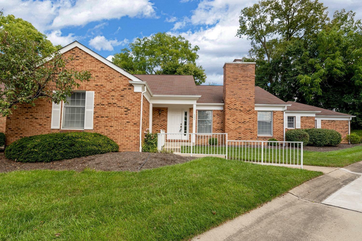 Property Photo: 3020 Country Woods Ln OH 45248