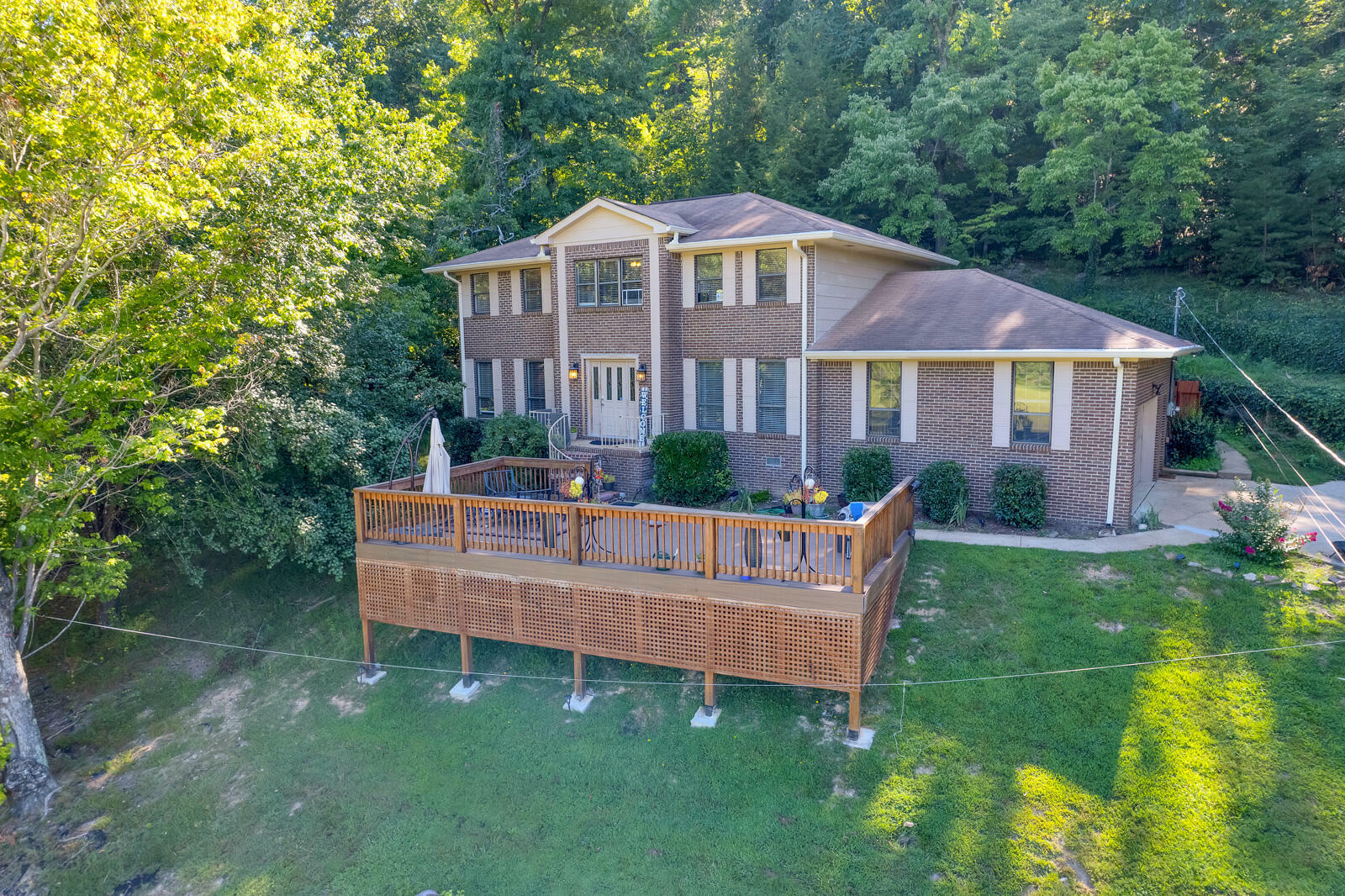 Property Photo:  4996 Browntown Rd  TN 37415 
