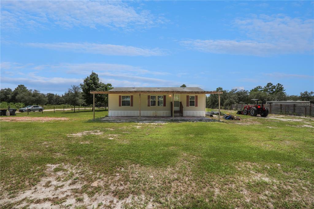 Property Photo: 4920 Duck Key Street FL 33859