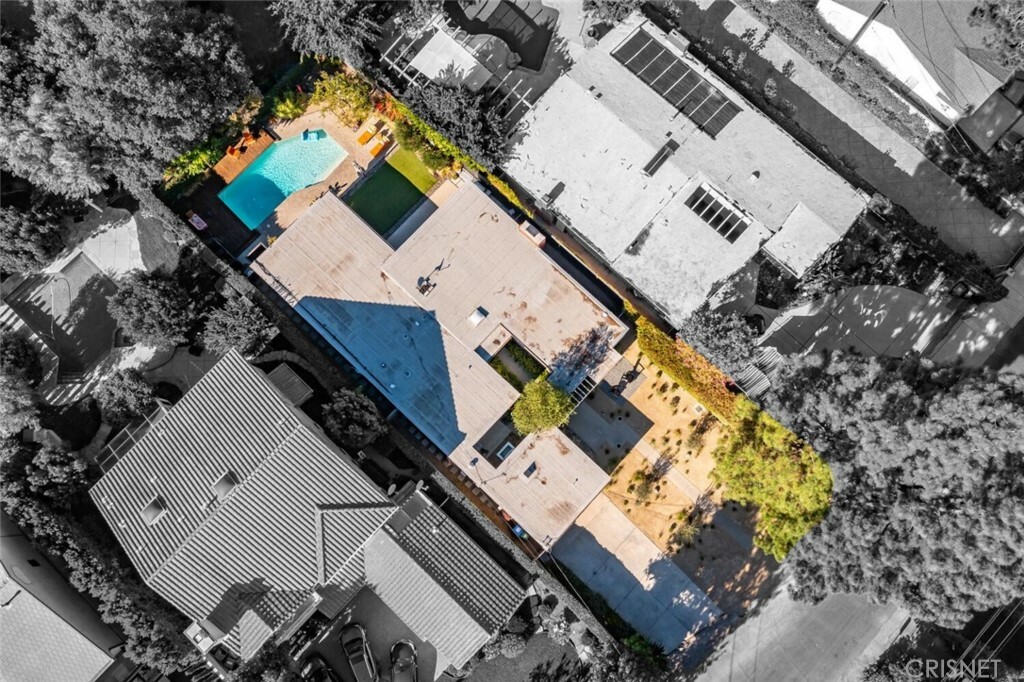 Property Photo: 13025 Addison Street CA 91423