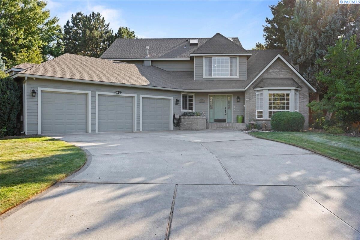 5 bed Kennewick home for sale 4002 S Irby St, Kennewick, WA 99337