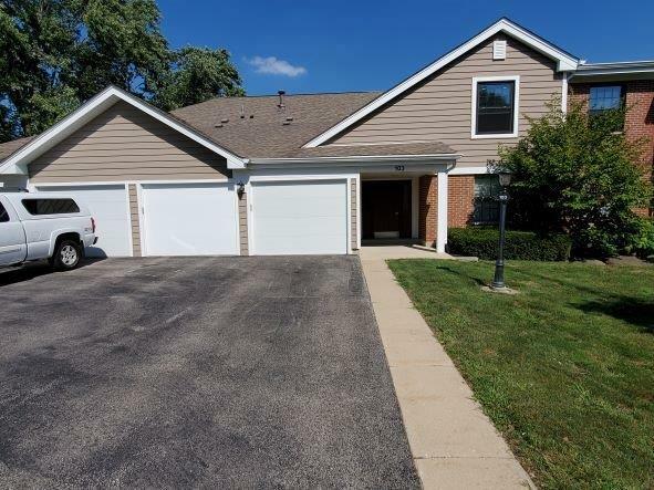 Property Photo:  103 Burr Oak Lane B1  IL 60193 