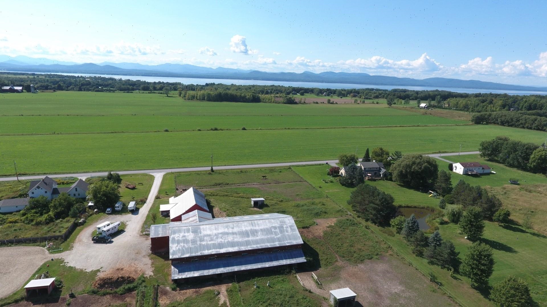 Property Photo: 1067 Greenbush Road VT 05445