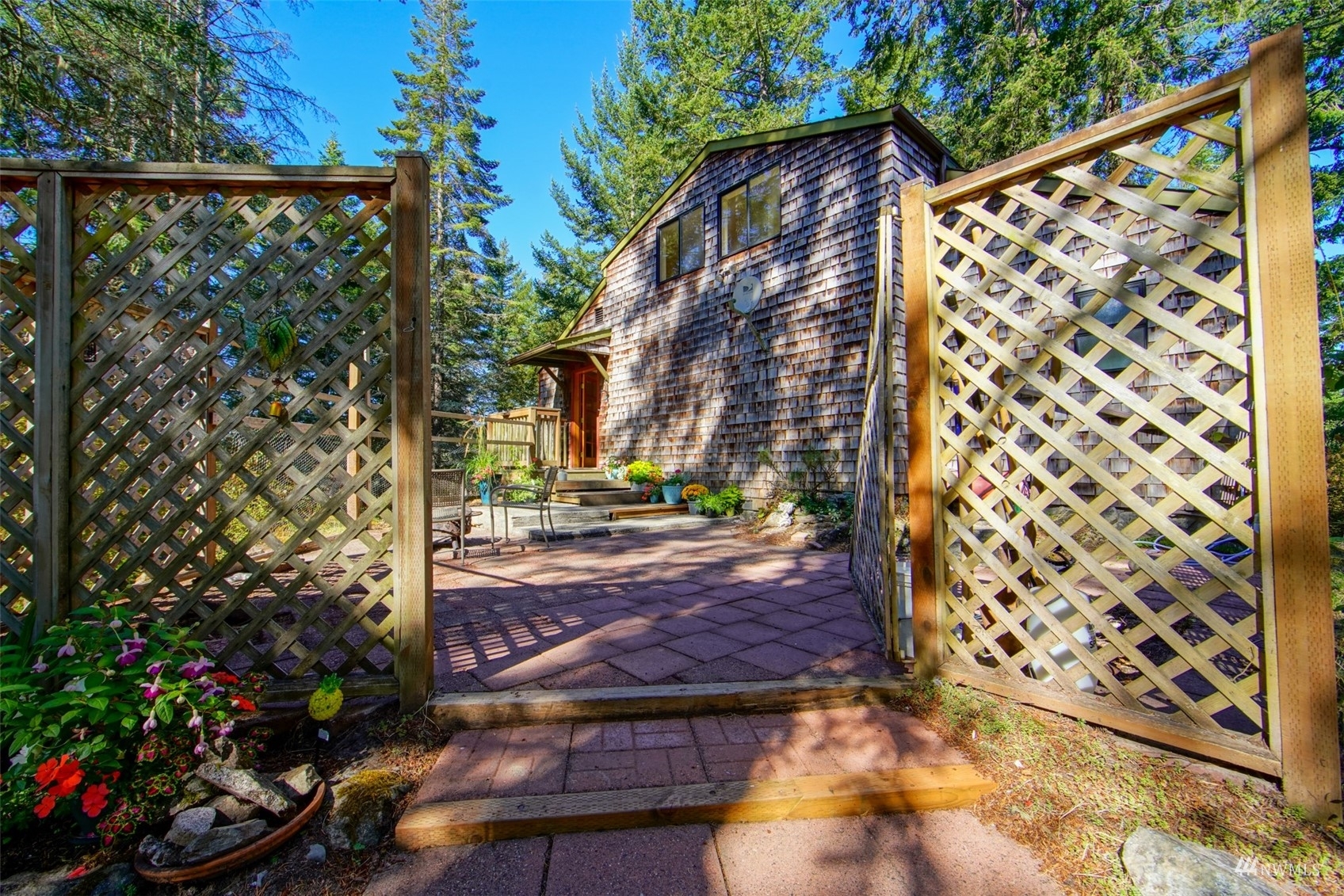 Property Photo:  496 Cayou Valley Road  WA 98245 