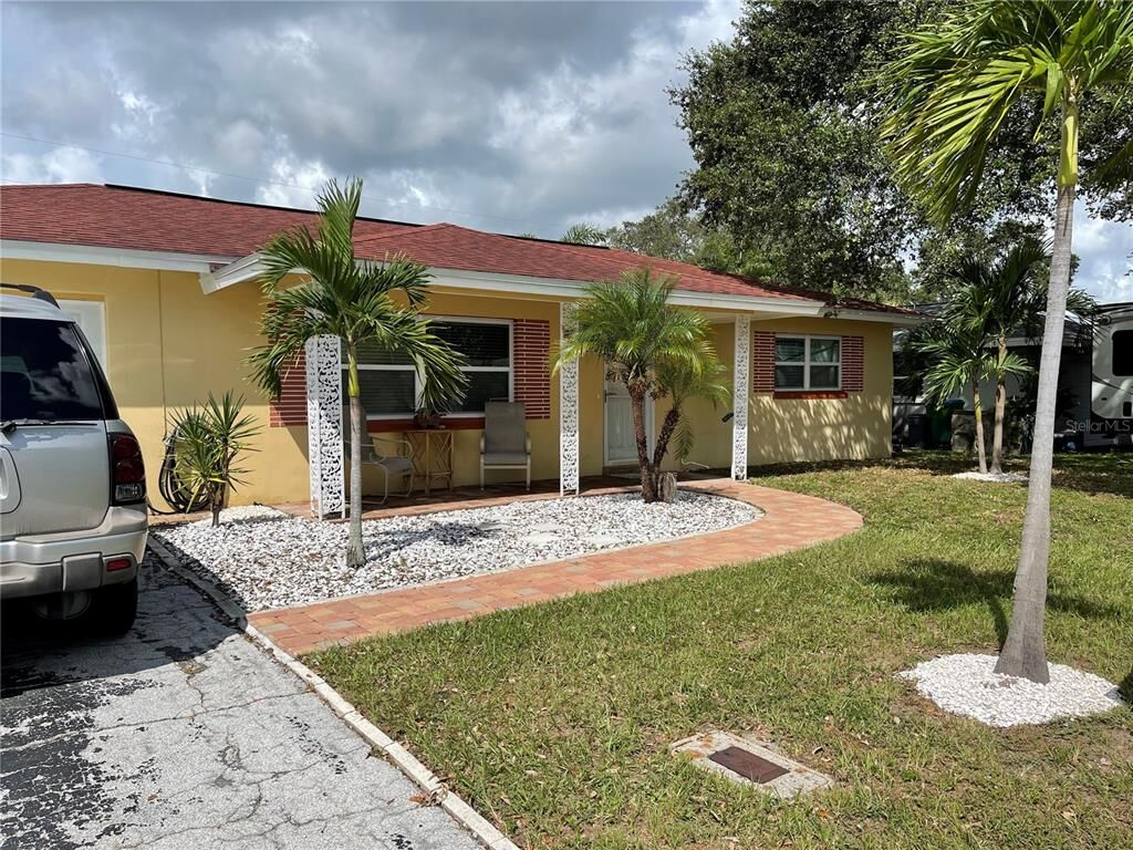 Property Photo:  10899 90th Avenue  FL 33772 