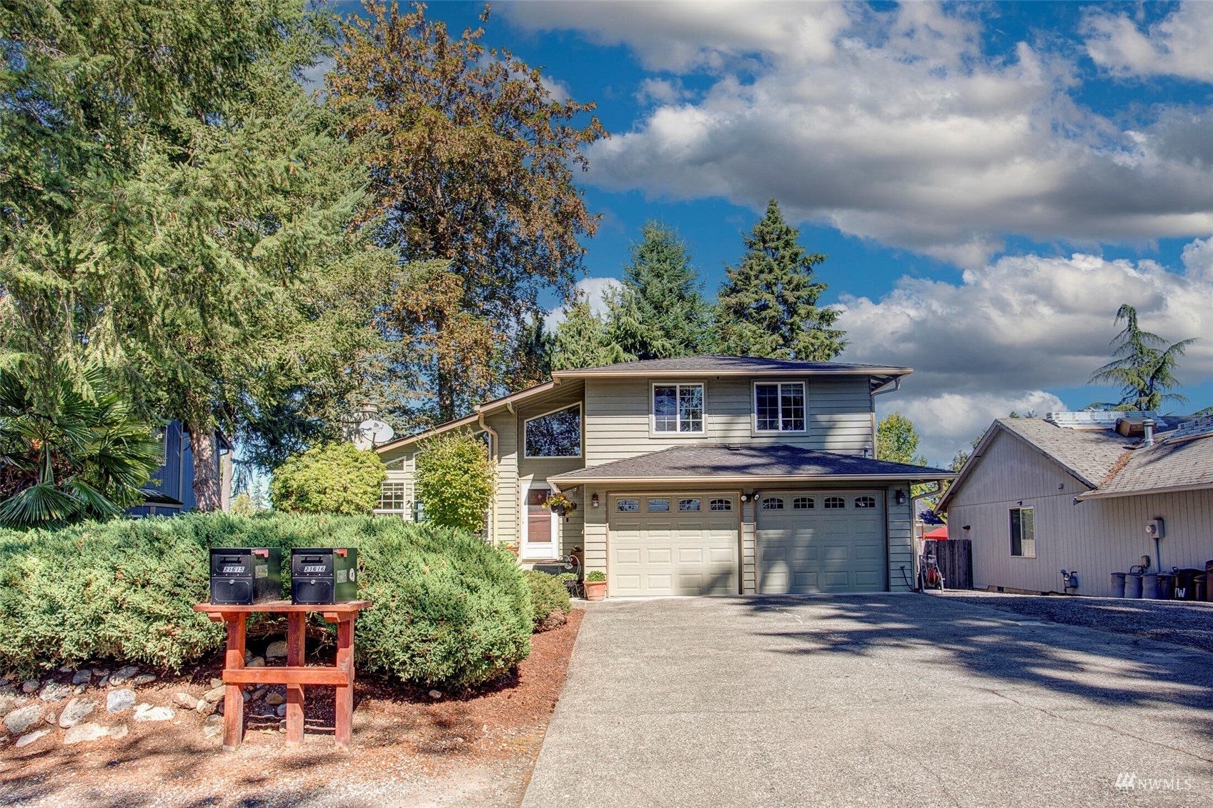 Property Photo:  21616 SE 267th Street  WA 98038 