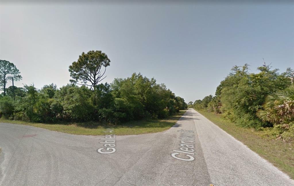 Property Photo:  1388 Clearview Drive  FL 33953 