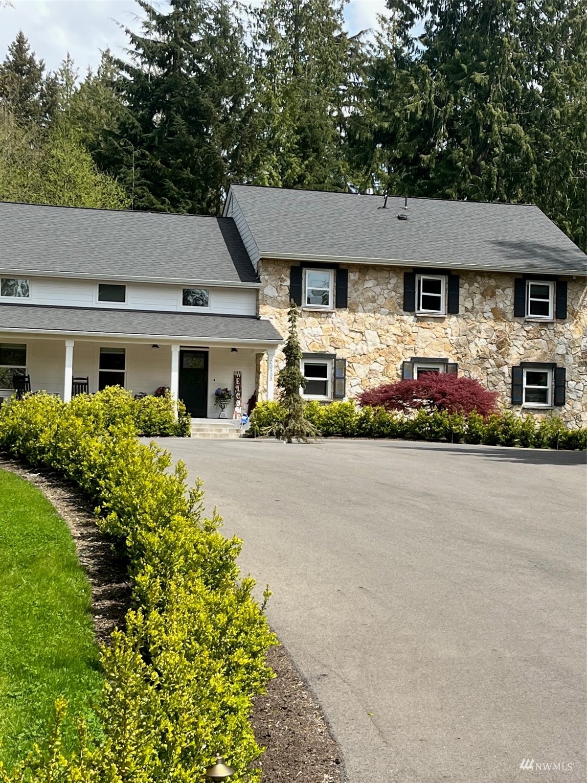 Property Photo: 23503 Timber Lane WA 98020