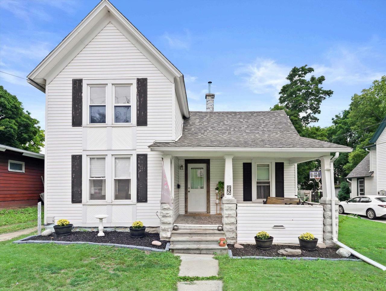 Property Photo:  507 South Washington St  WI 53548 