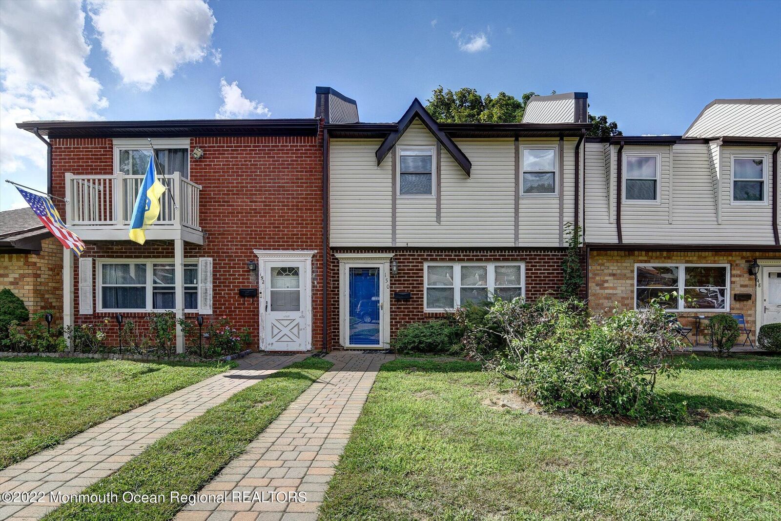 Property Photo:  150 Esmeralda Court  NJ 08724 