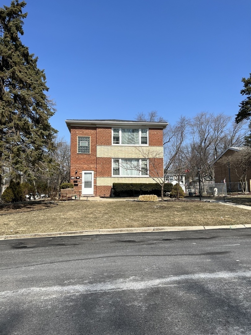 Property Photo: 16W780 57th Street 1 IL 60514
